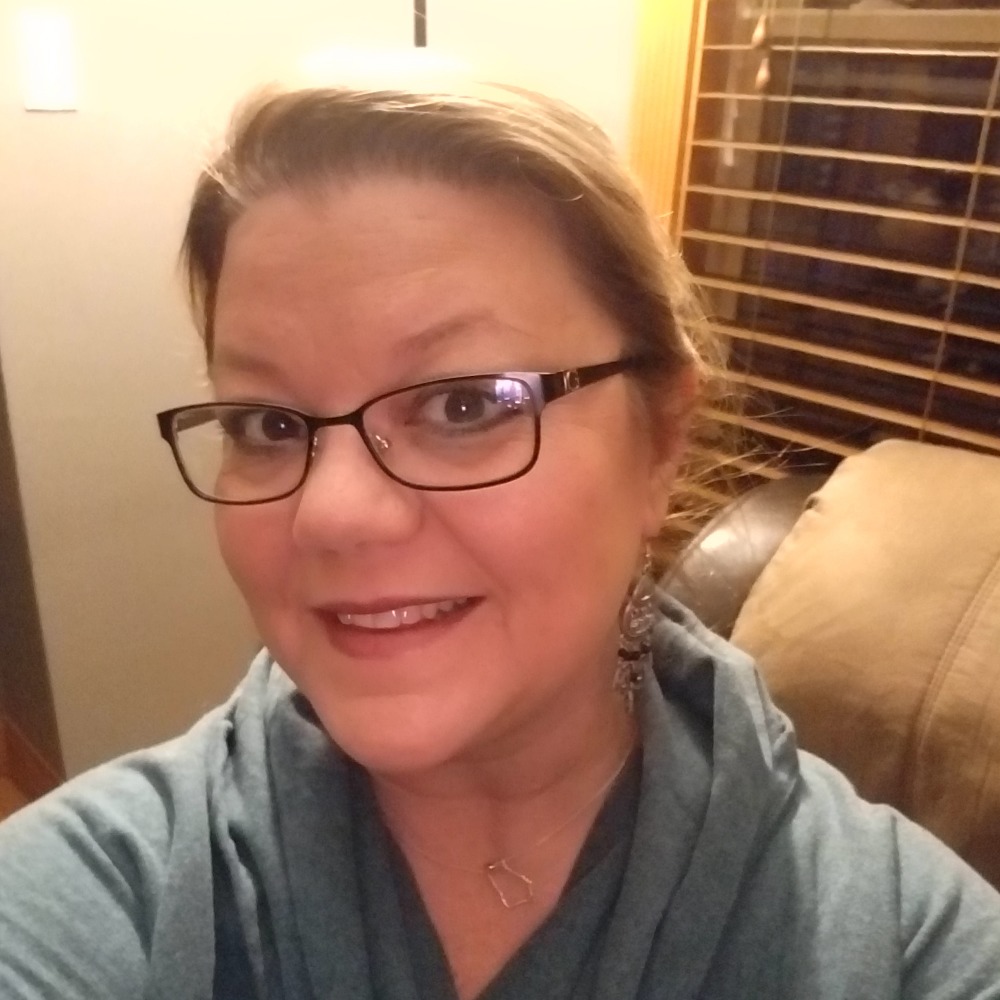 Meet your Posher, Joni